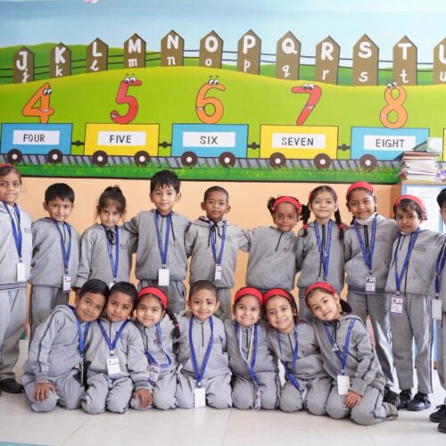 Students of doon world school Primary students of Dws